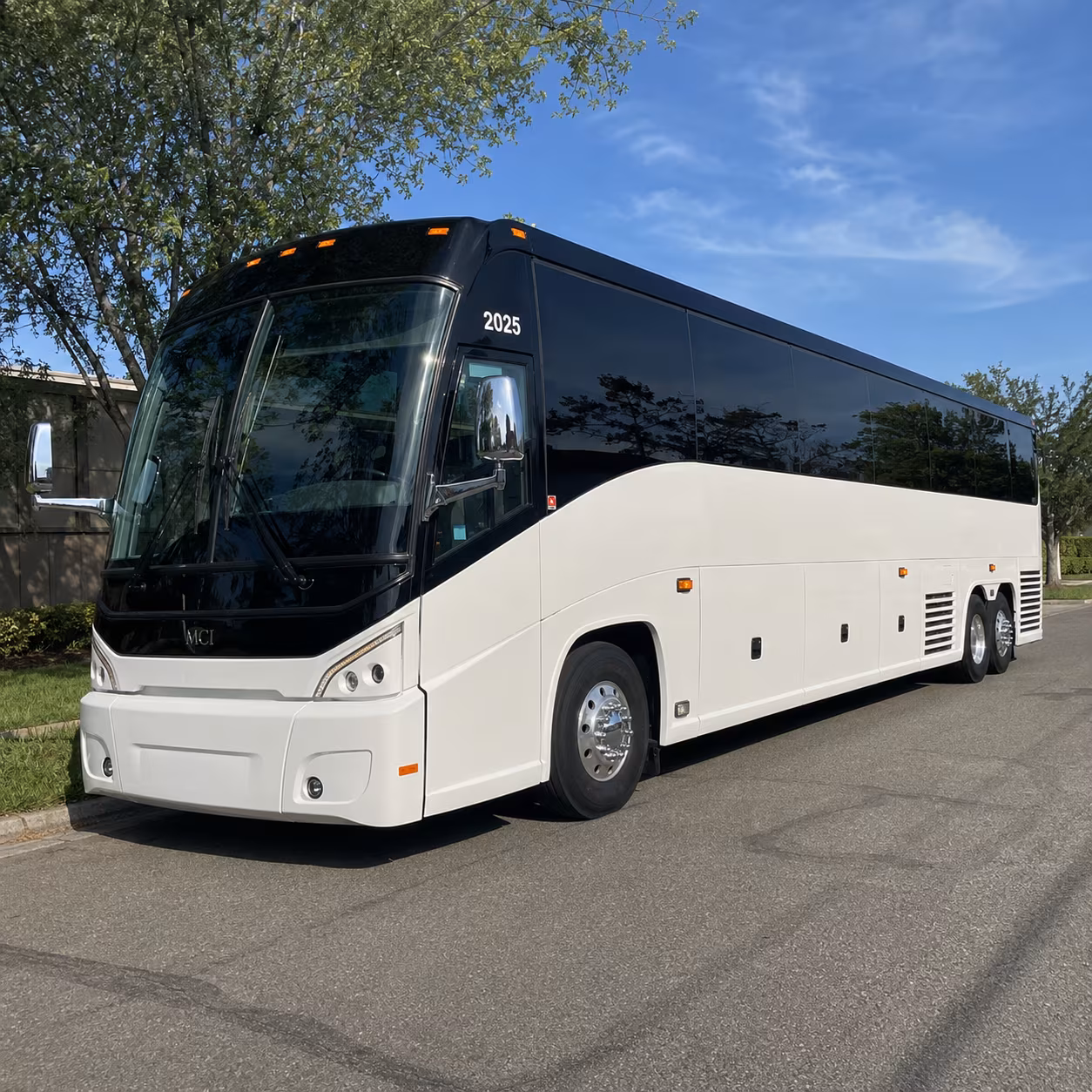 airport shuttle buses for sports teams and fan groups traveling through dfw