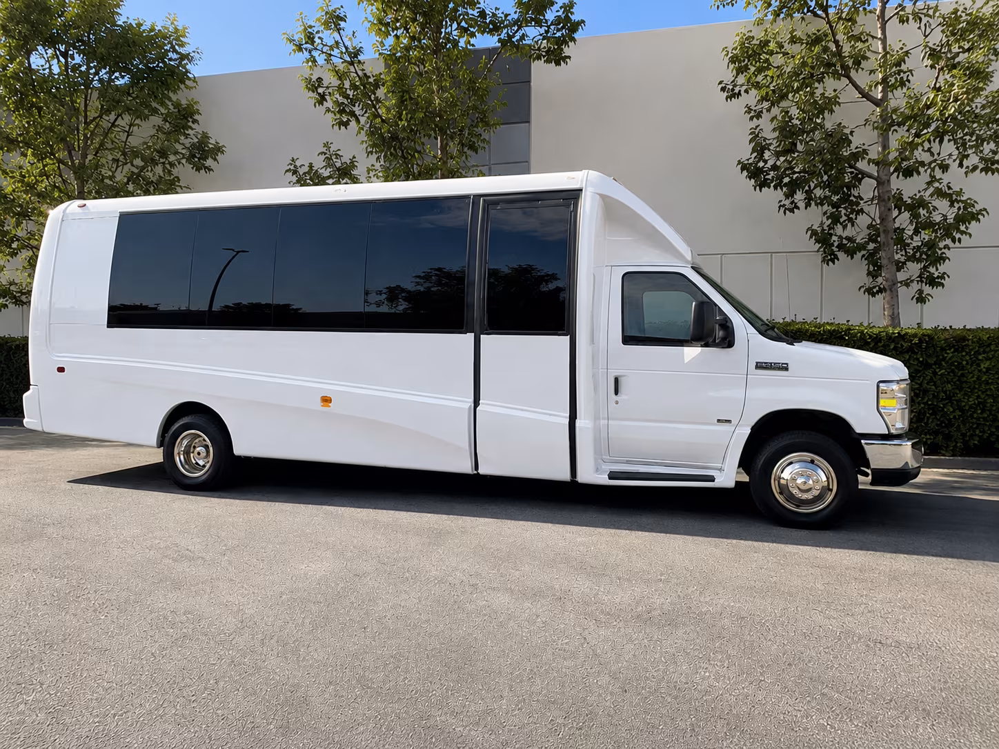 bus rentals for corporate team building events across the dfw area