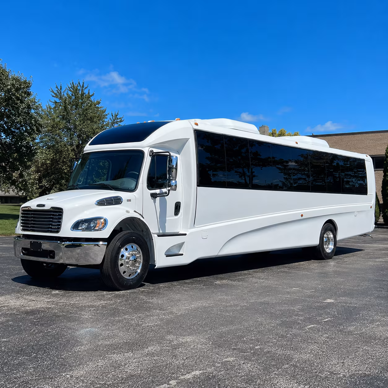 grand prairie 15 passenger minibus
