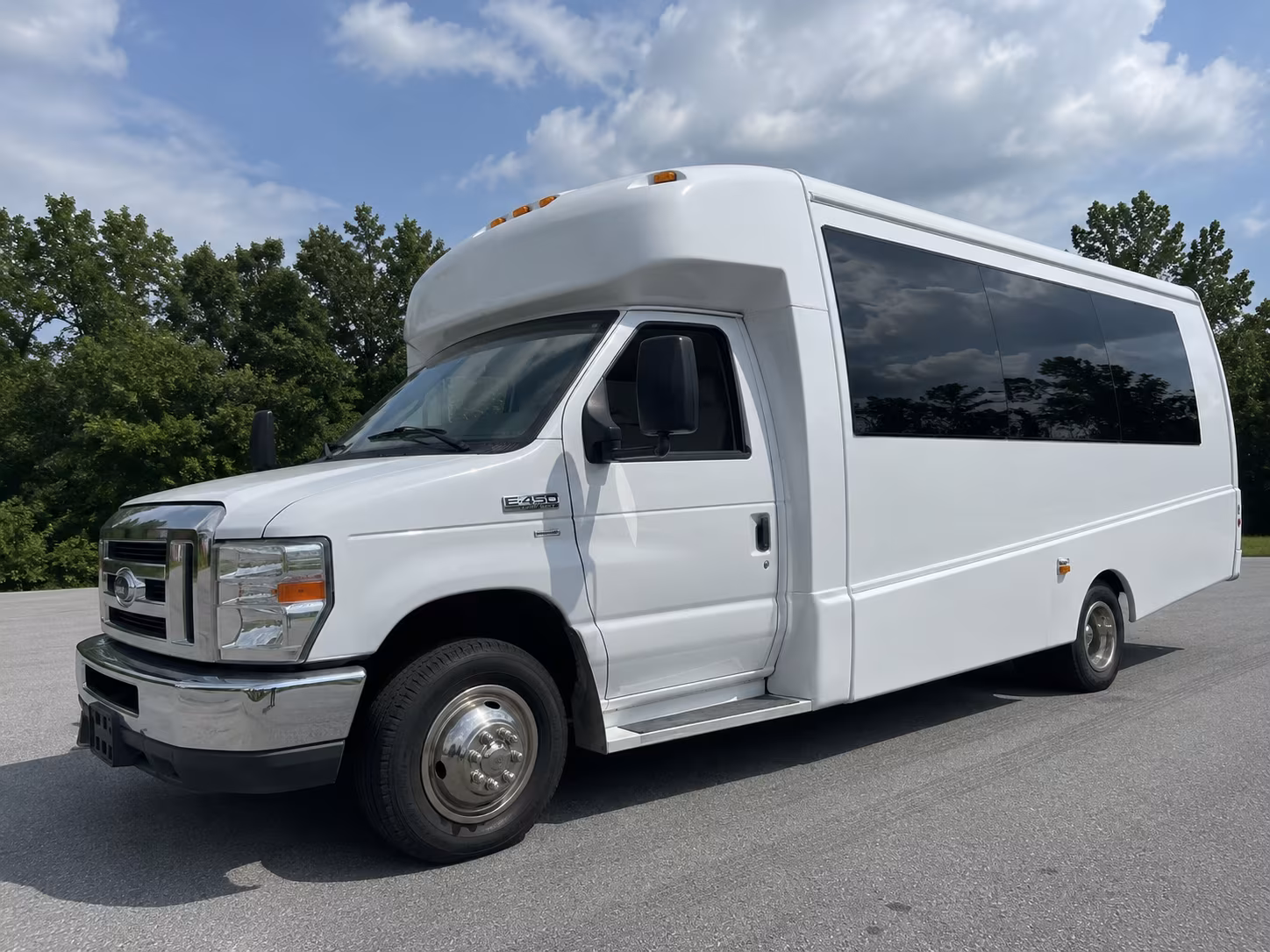 lone star park grand prairie party bus rental